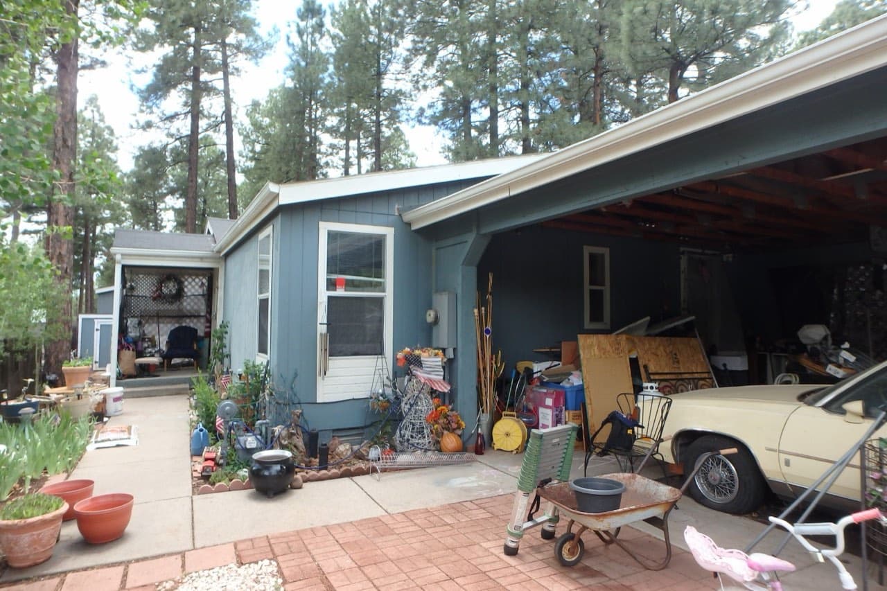 Manufactured home in Flagstaff, AZ (Coconino County) that We Buy Mobile Homes Arizona purchased with a lease-back to the owner