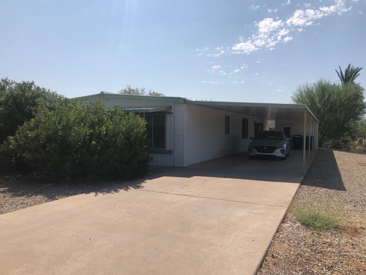 Older pre-1976 manufactured home in Mesa, AZ bought for cash by We Buy Mobile Homes Arizona