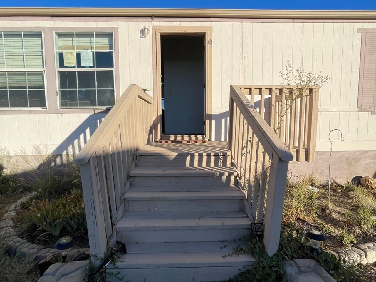 Arizona mobile home sold to We Buy Mobile Homes Arizona for fast cash before a foreclosure auction