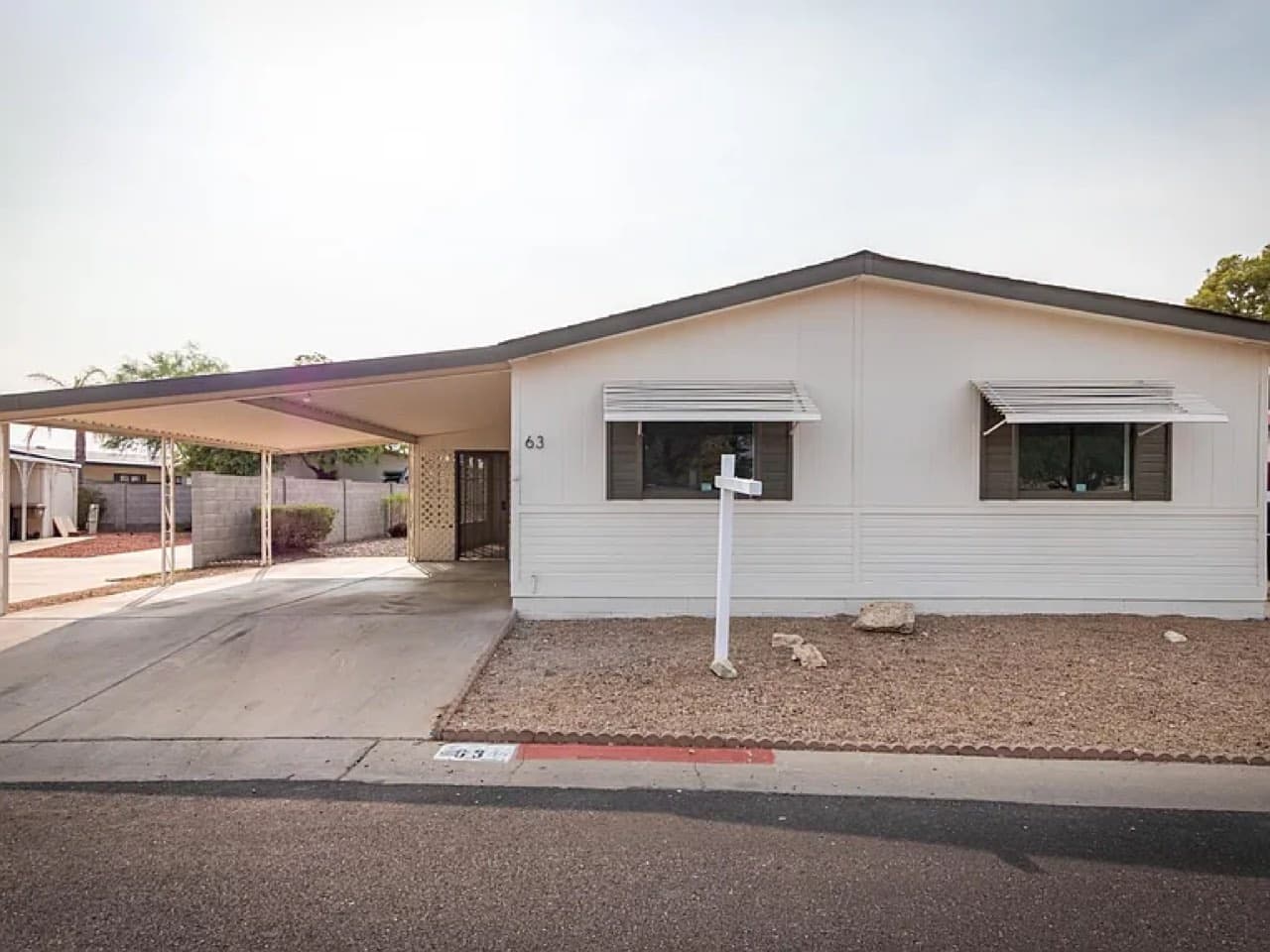 The same Peoria, AZ manufactured home after We Buy Mobile Homes Arizona renovated it
